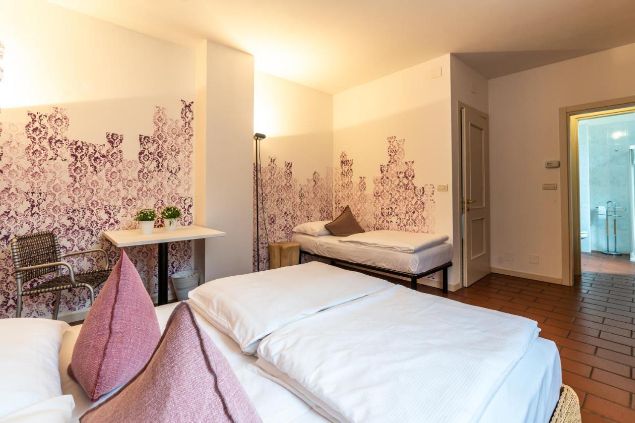 Sleep In Venzone Depandance Hotel Buitenkant foto
